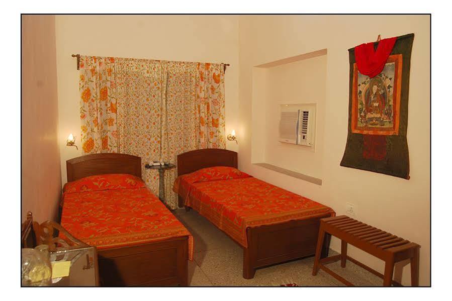Hotel Rawla Rawatsar à Jaipur Extérieur photo